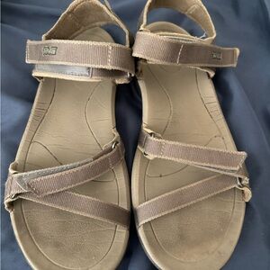 Teva Women's grey Strap Sandals size 6